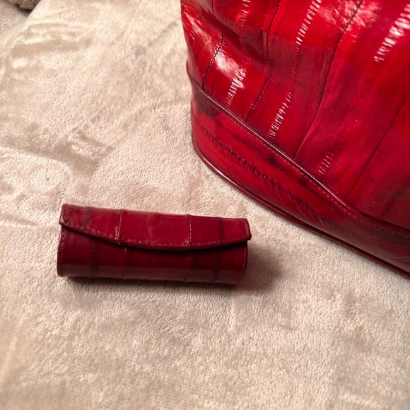 Leather handbag and matching lipstick holder ( made from real eel skin) - Picture 5 of 12